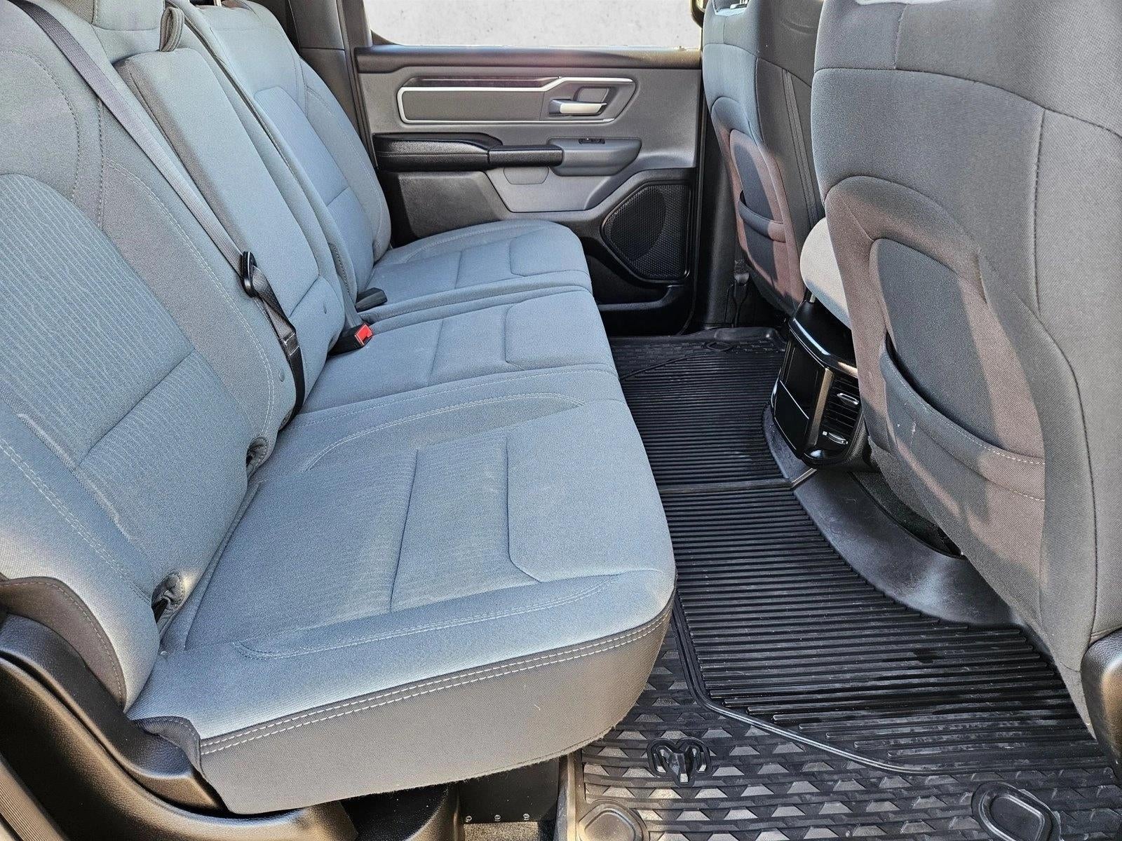 2022 RAM 1500 Big Horn Crew Cab 4x2 6'4" Box