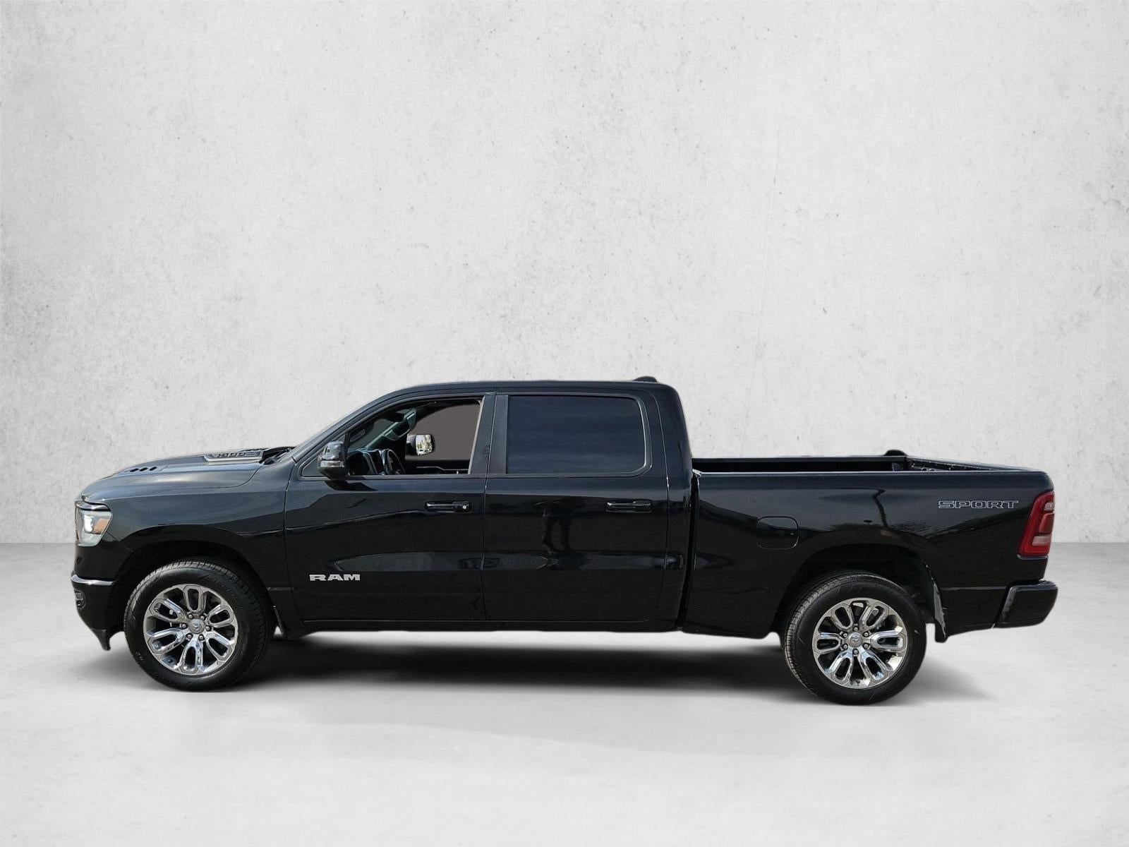 2023 RAM 1500 Laramie Crew Cab 4x4 6'4" Box