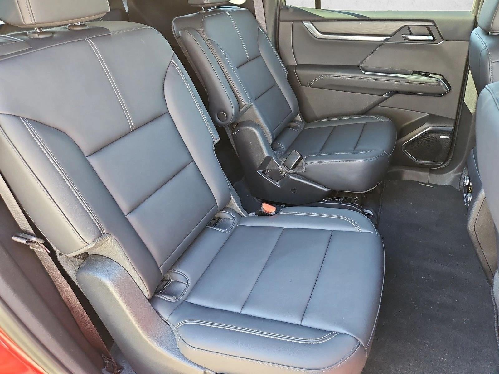 2024 GMC Acadia Elevation