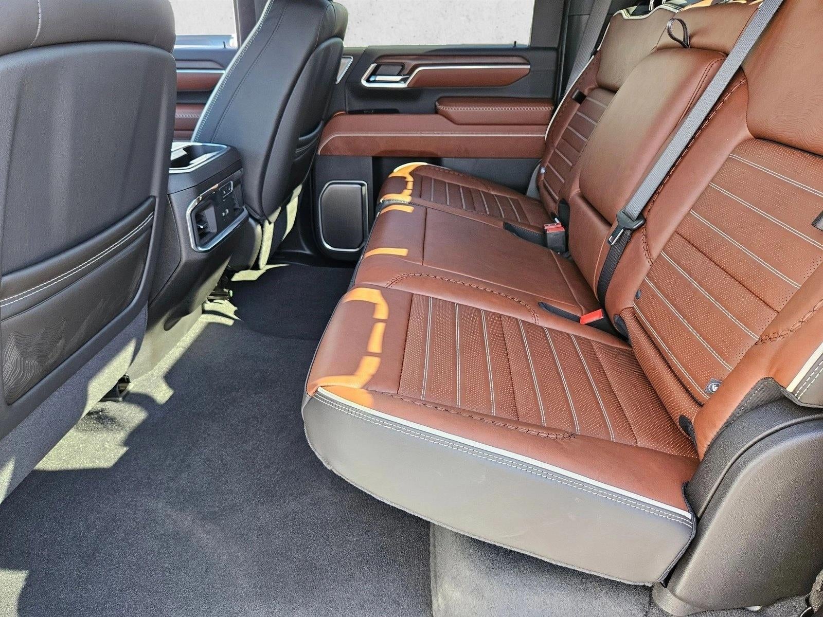 2026 GMC Sierra 3500 HD Denali Ultimate DRW