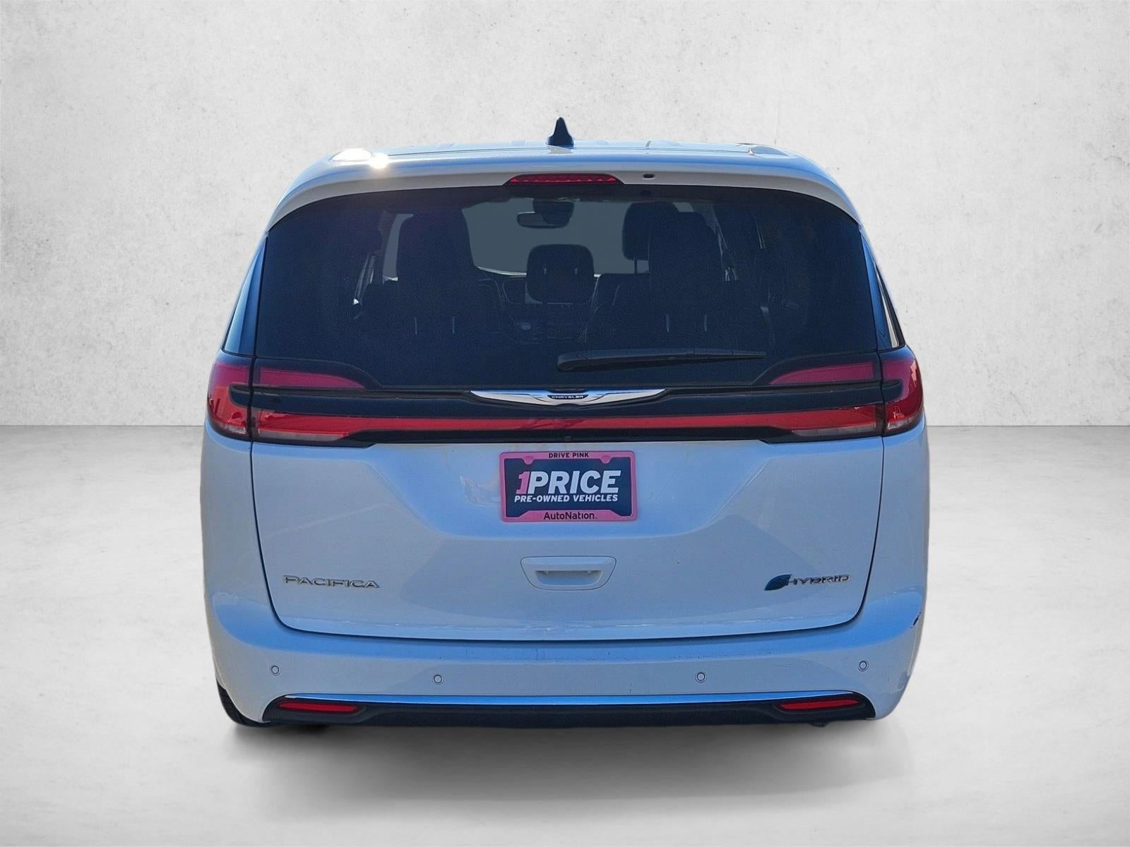 2024 Chrysler Pacifica Hybrid Select