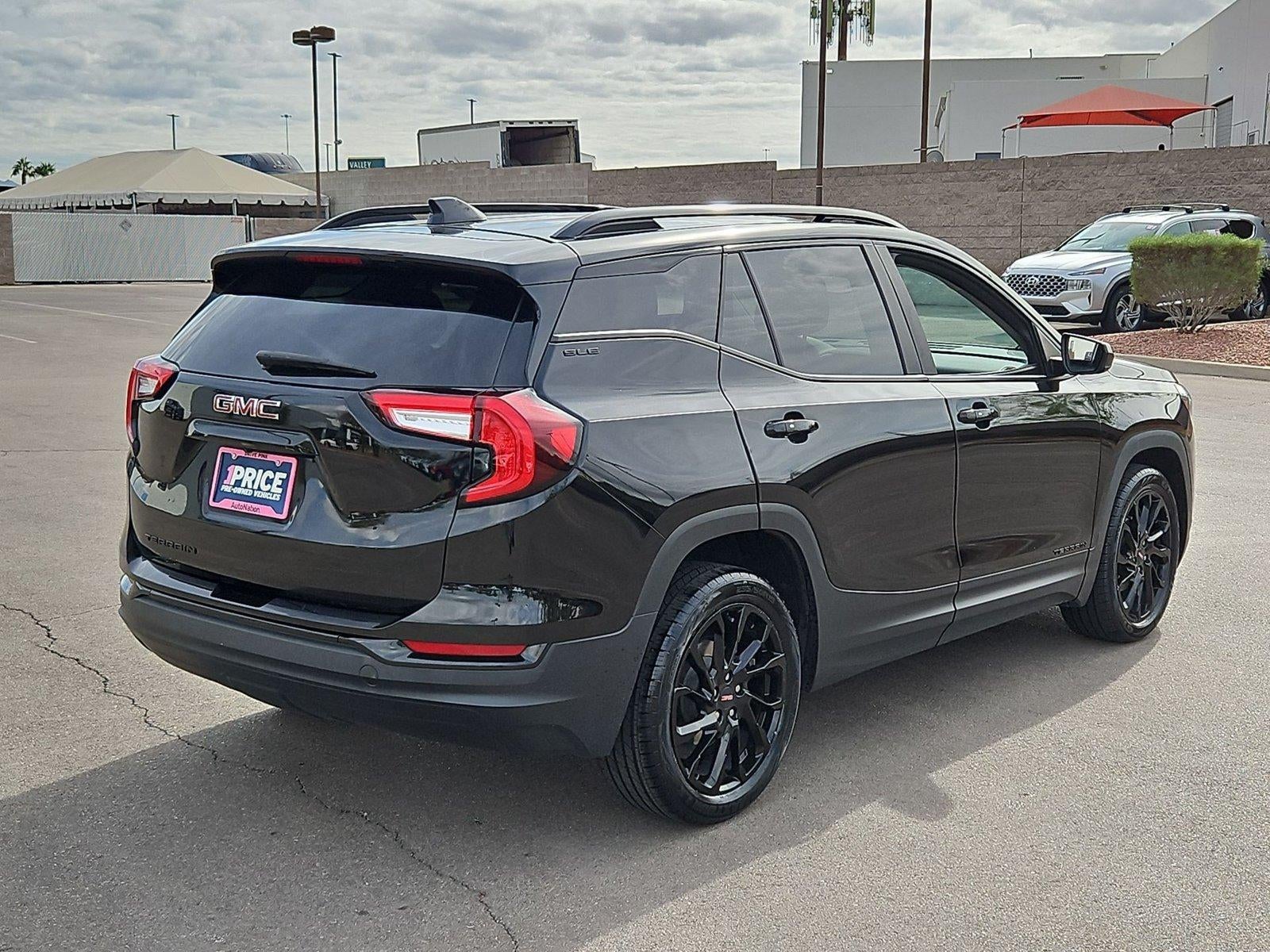 2023 GMC Terrain SLE