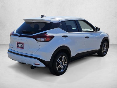 2024 Nissan Kicks S Xtronic CVT