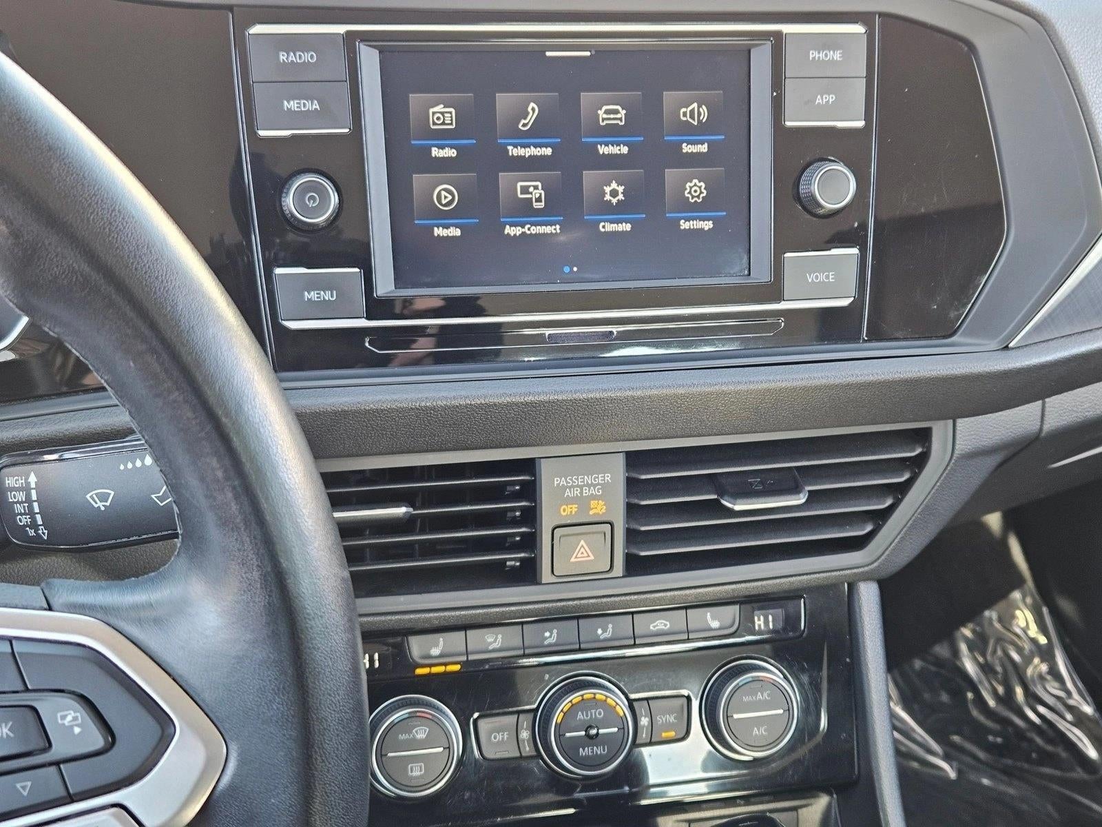 2024 Volkswagen Jetta SE