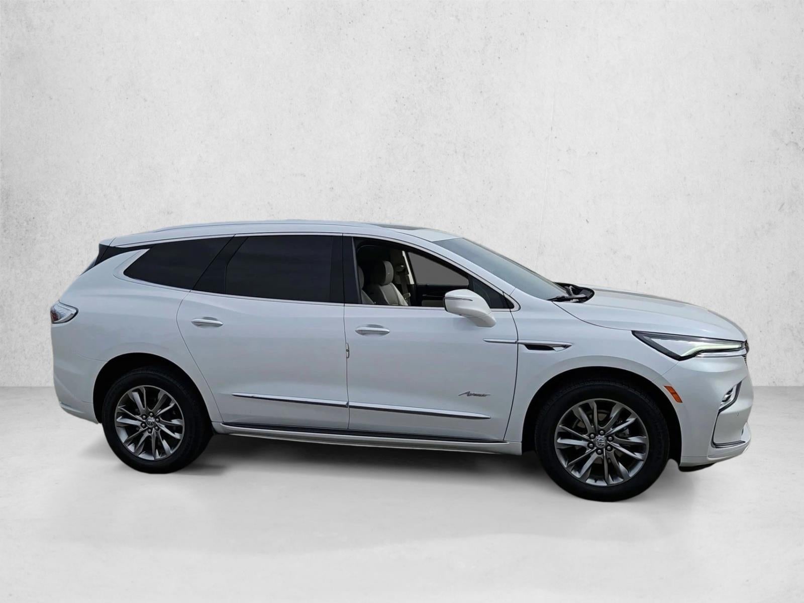 2024 Buick Enclave Avenir