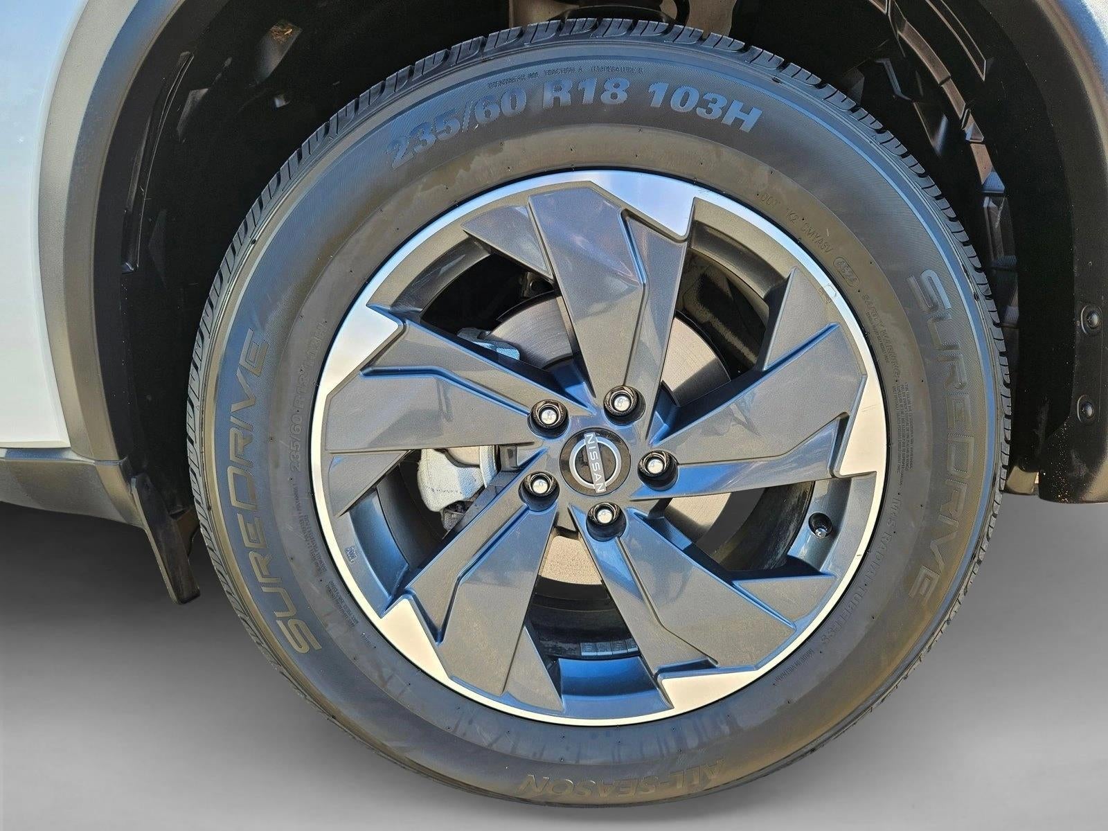 2025 Nissan Rogue SV