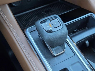 2024 Nissan Pathfinder Platinum 4WD
