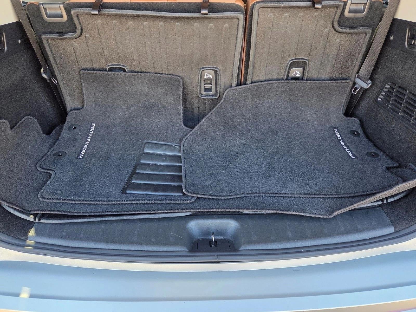2024 Nissan Pathfinder Platinum 4WD