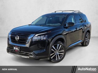 2024 Nissan Pathfinder Platinum 4WD