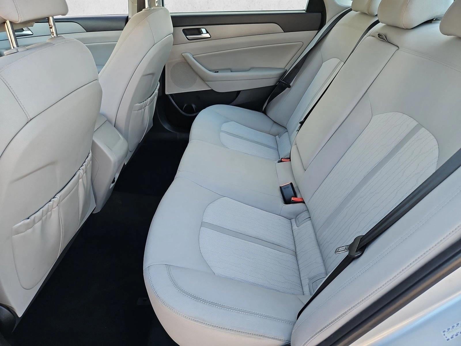 2017 Hyundai Sonata Hybrid SE