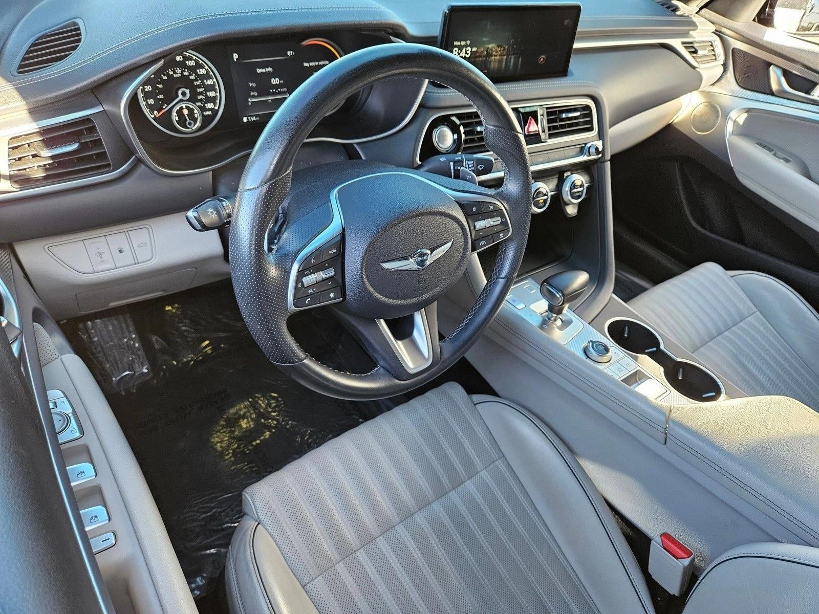 2022 Genesis G70 2.0T RWD