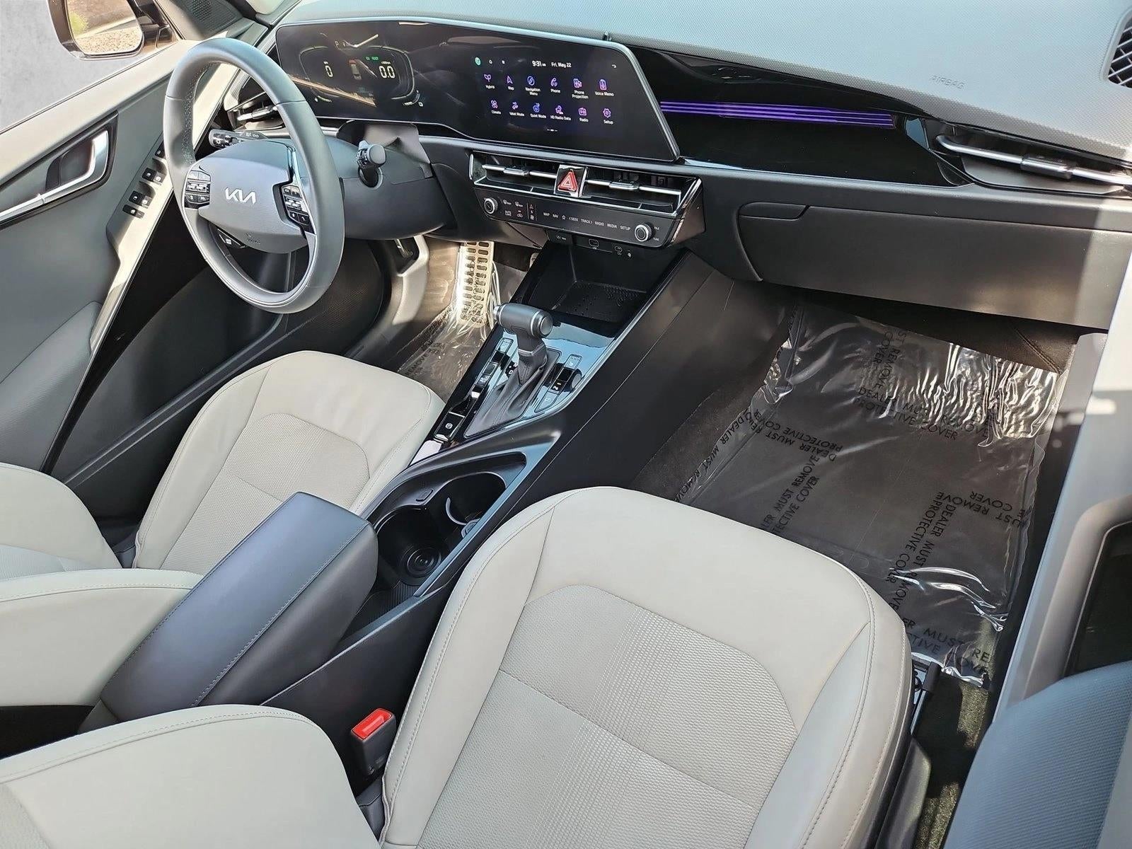 2024 Kia Niro EX Touring