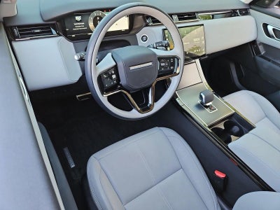 2025 Land Rover Range Rover Velar Dynamic SE