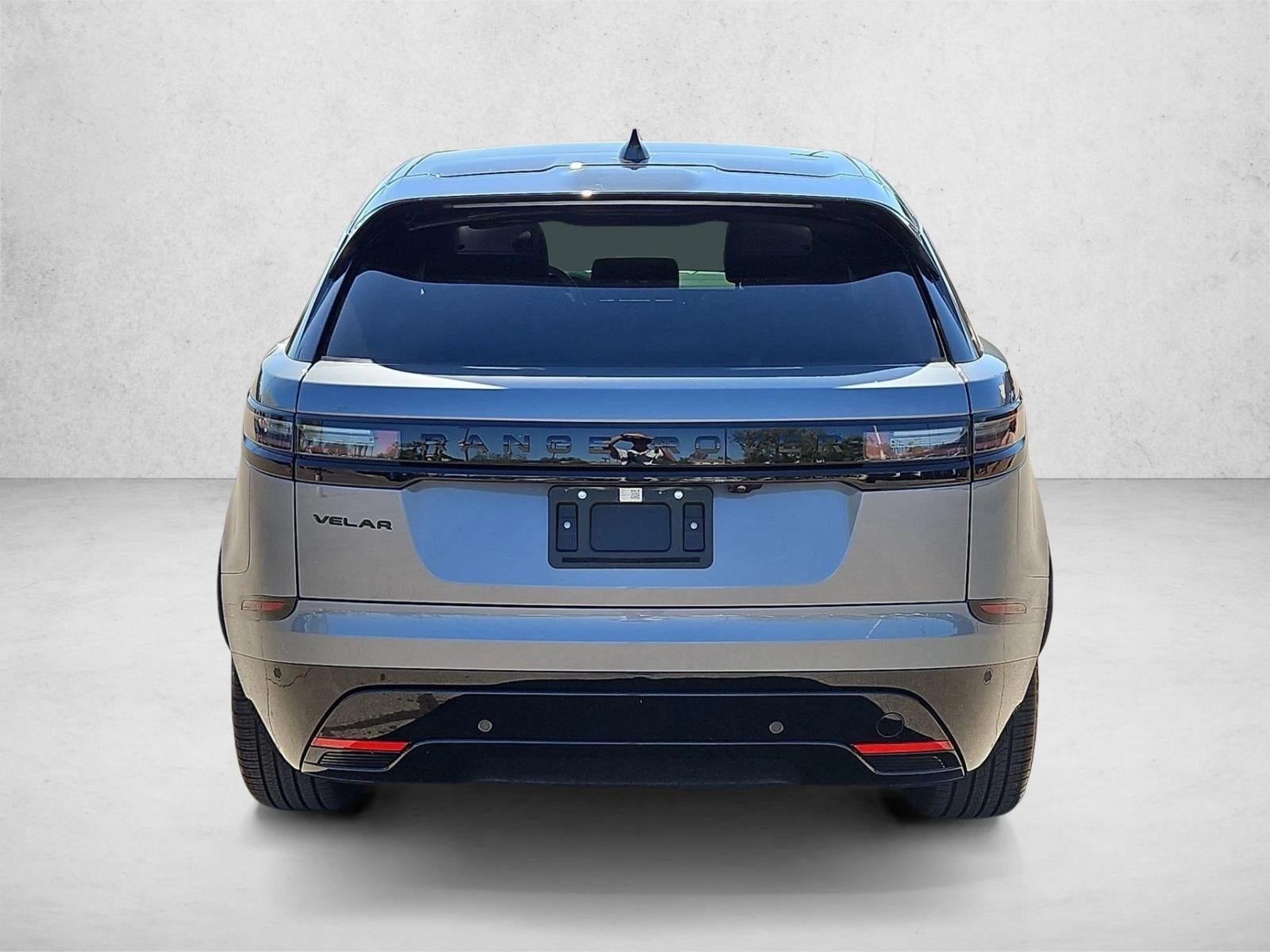 2025 Land Rover Range Rover Velar Dynamic SE