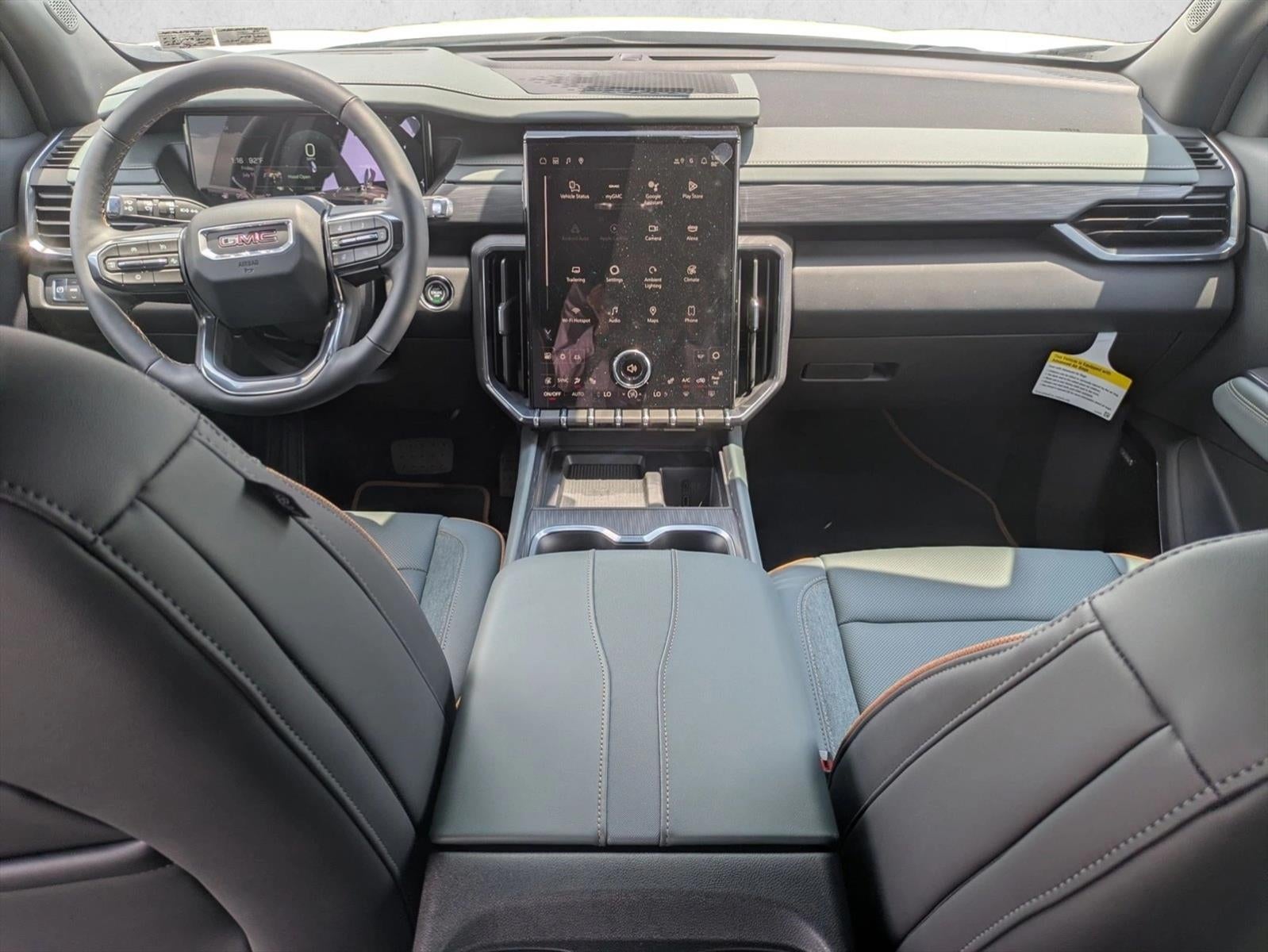 2025 GMC Acadia AT4