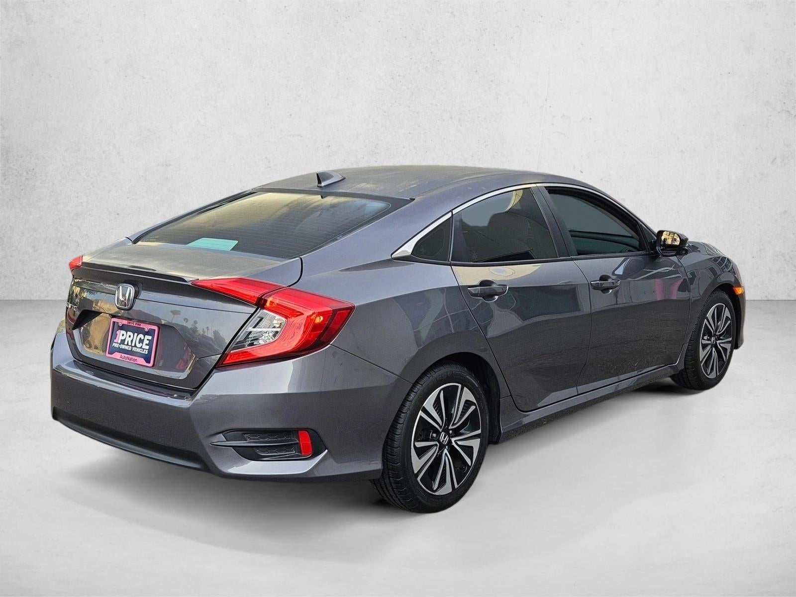 2017 Honda Civic Sedan EX-T CVT with Honda Sensing