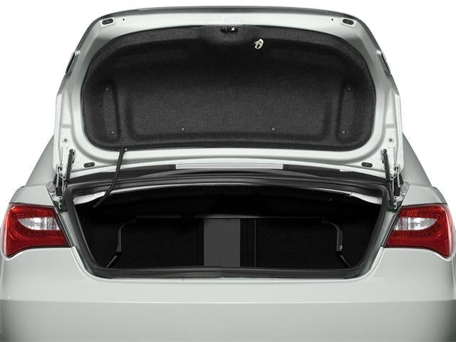 2014 Chrysler 200 4dr Sdn LX