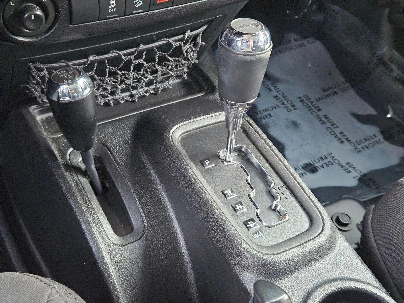 2015 Jeep Wrangler Unlimited 4WD 4dr Sport
