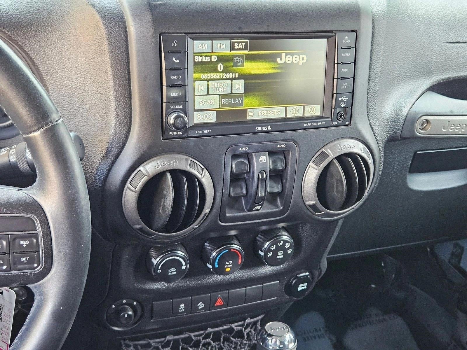 2015 Jeep Wrangler Unlimited 4WD 4dr Sport