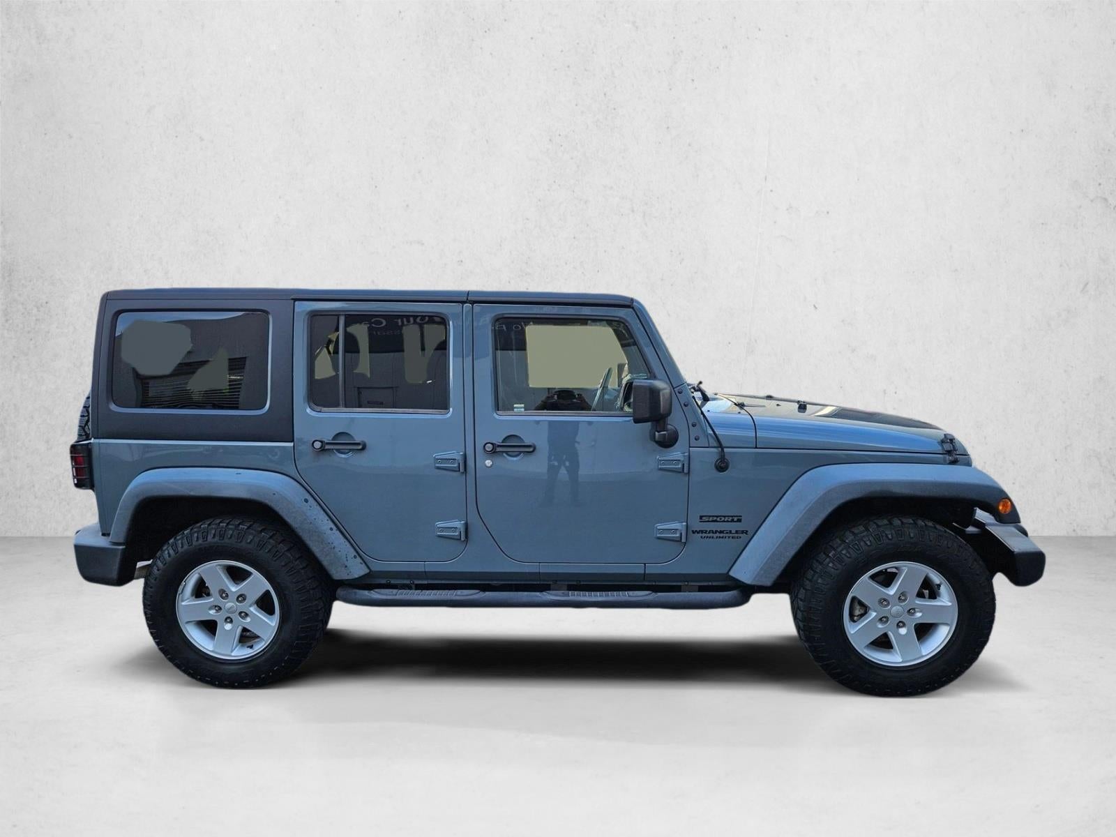 2015 Jeep Wrangler Unlimited 4WD 4dr Sport