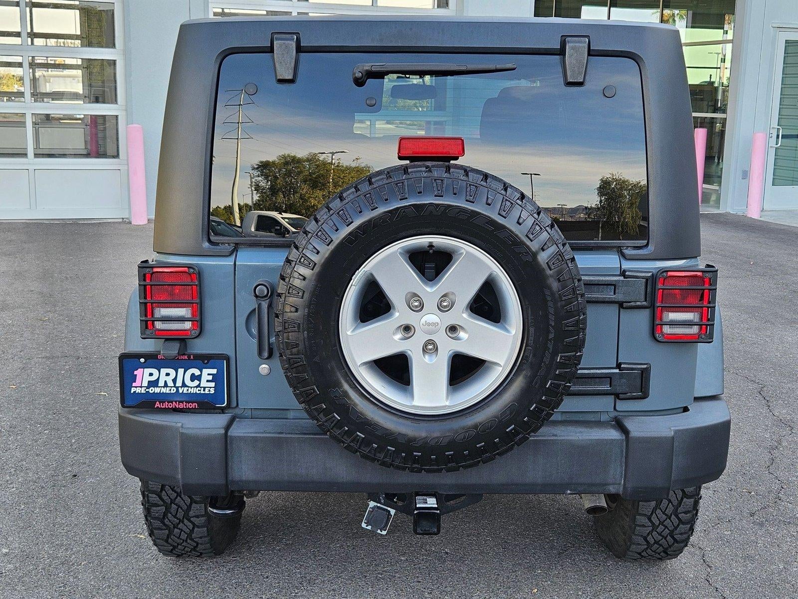 2015 Jeep Wrangler Unlimited 4WD 4dr Sport