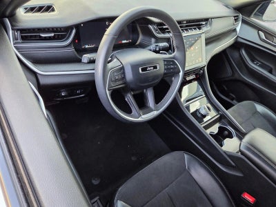 2024 Jeep Grand Cherokee L Altitude 4x4