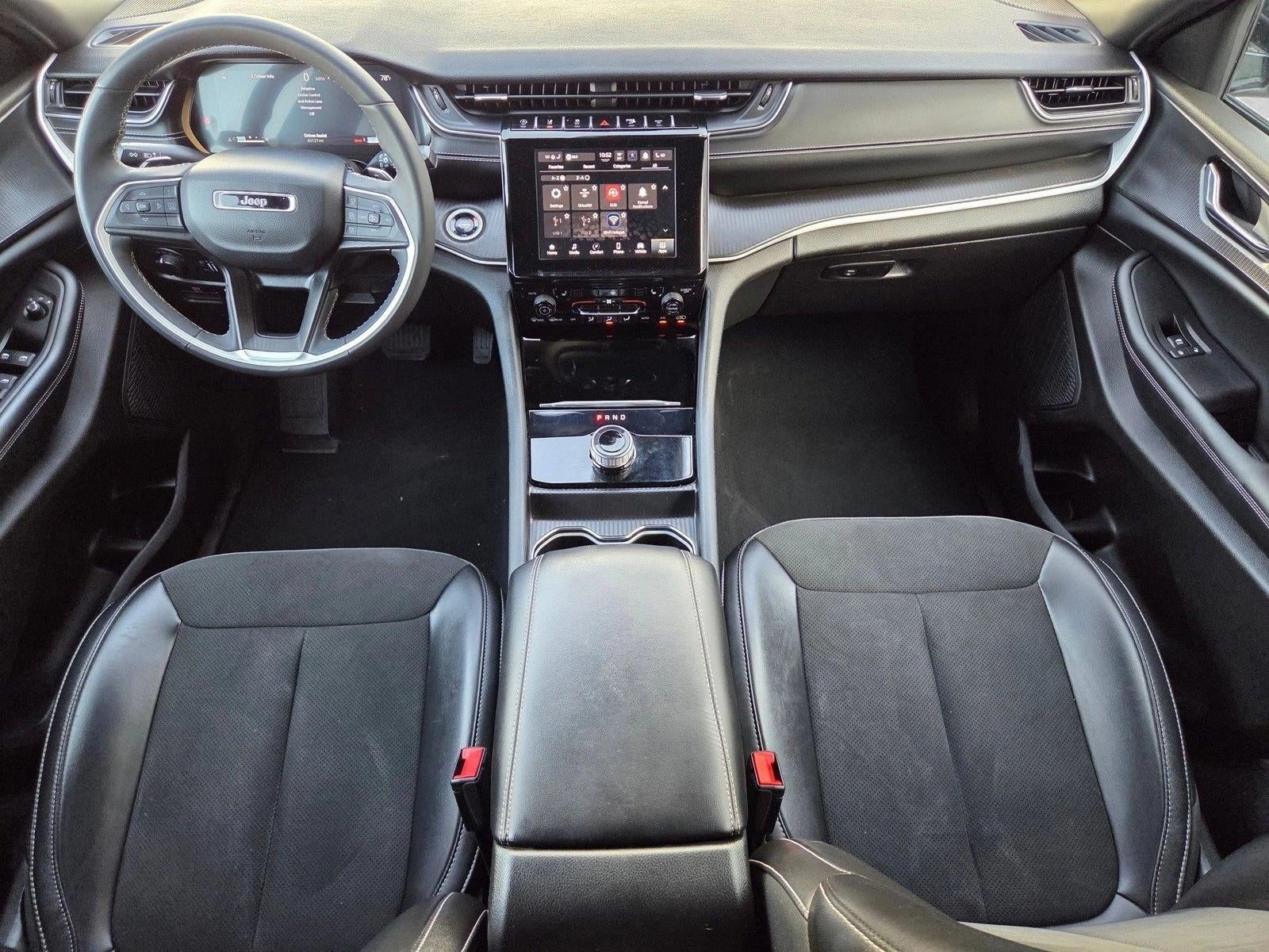 2024 Jeep Grand Cherokee L Altitude 4x4