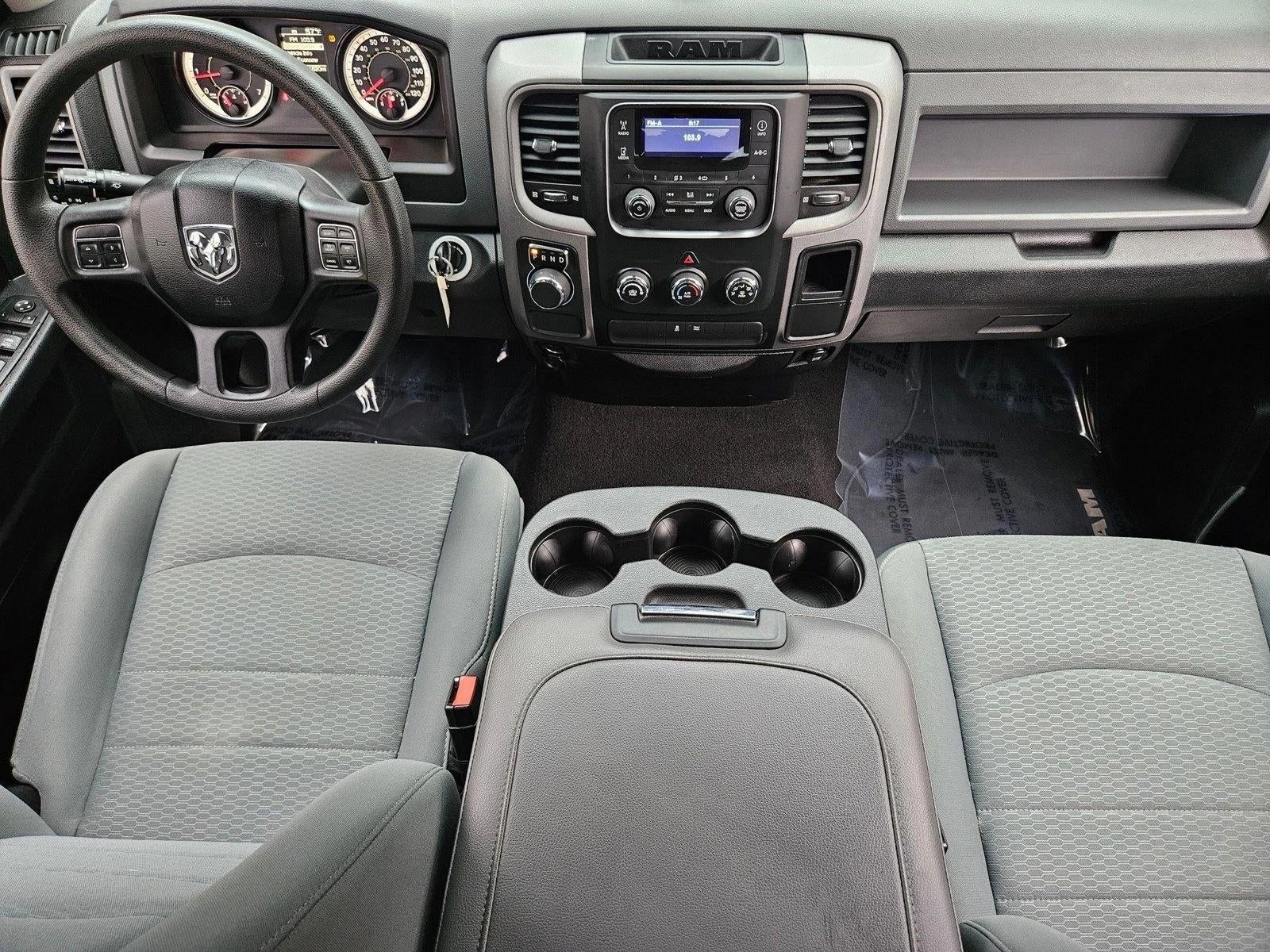 2017 RAM 1500 Express 4x2 Quad Cab 6'4" Box