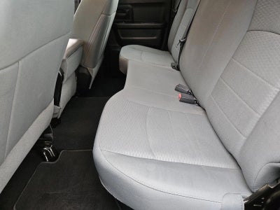 2017 RAM 1500 Express 4x2 Quad Cab 6'4" Box