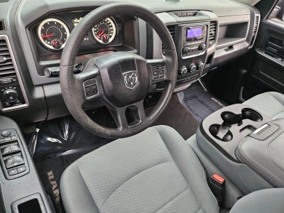 2017 RAM 1500 Express 4x2 Quad Cab 6'4" Box