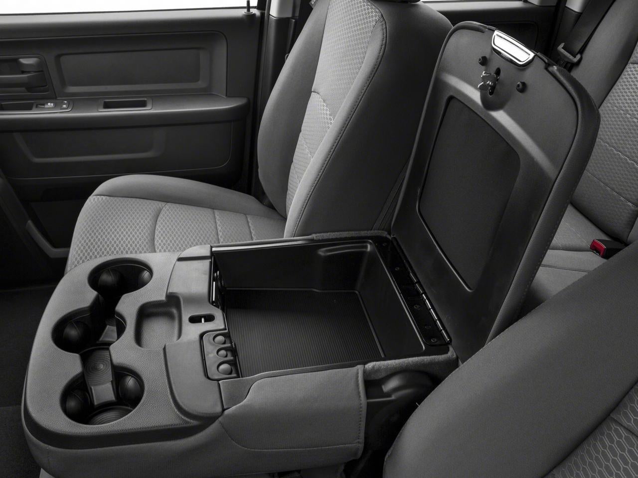 2017 RAM 1500 Express 4x2 Quad Cab 6'4" Box