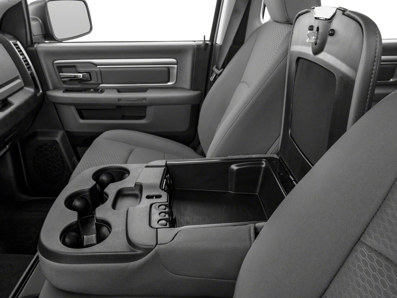 2017 RAM 1500 SLT 4x2 Crew Cab 5'7" Box