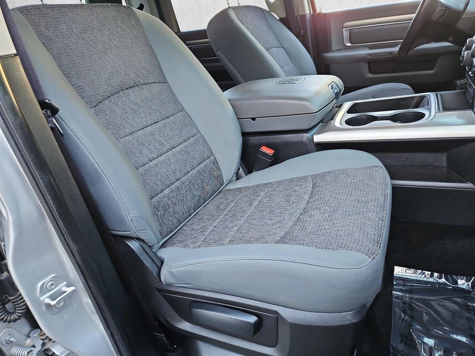 2016 RAM 1500 2WD Crew Cab 5.7 Ft Box Big Horn