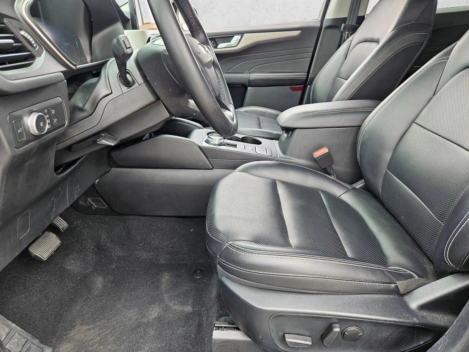 2022 Ford Escape SEL FWD