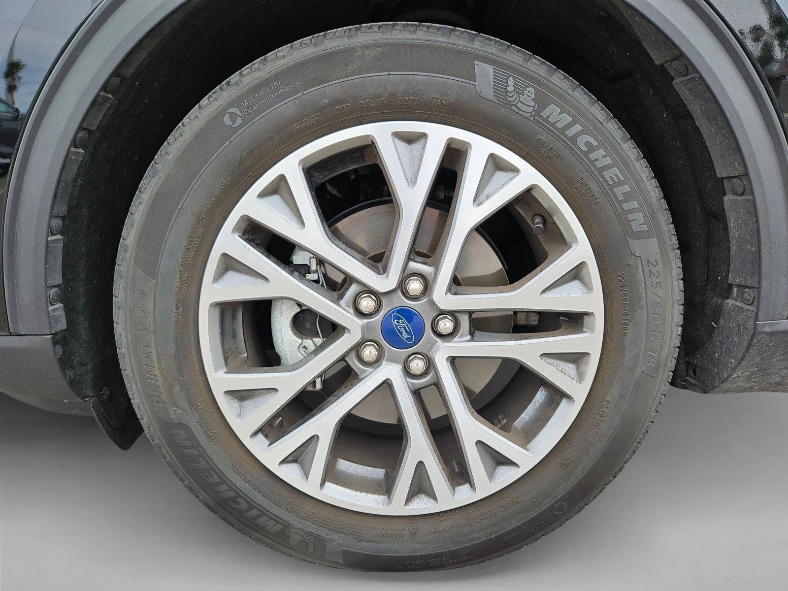2022 Ford Escape SEL FWD