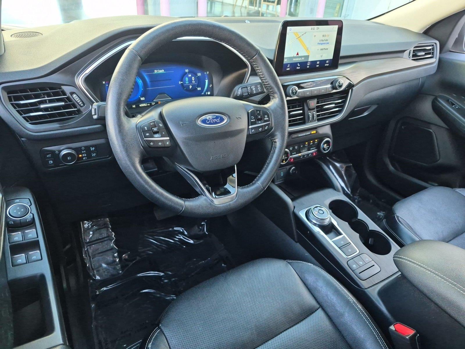 2020 Ford Escape Titanium Hybrid AWD