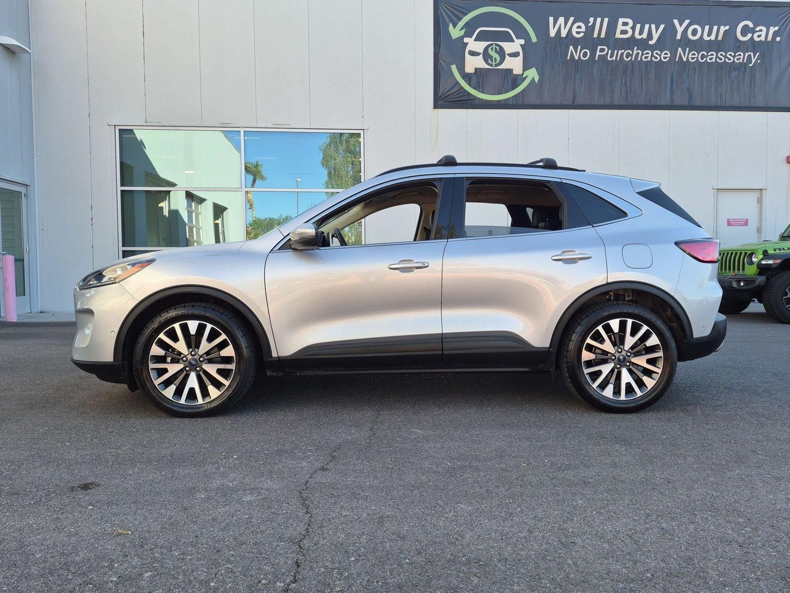 2020 Ford Escape Titanium Hybrid AWD