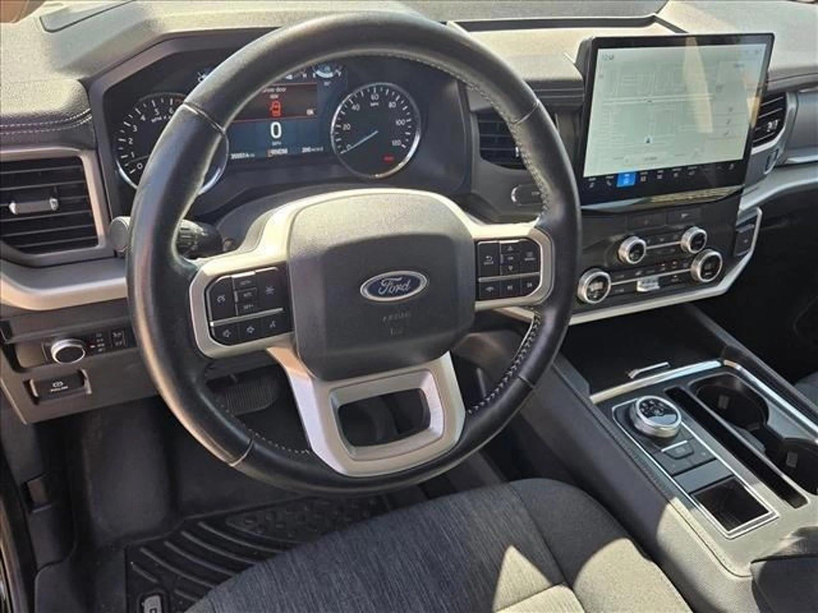 2022 Ford Expedition XLT 4x2