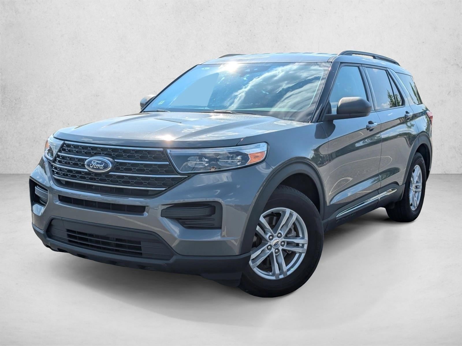 2024 Ford Explorer XLT RWD