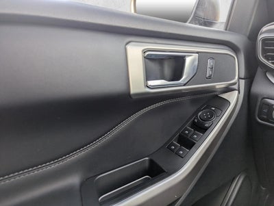 2024 Ford Explorer XLT RWD