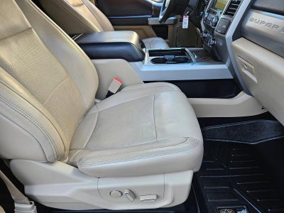 2019 Ford Super Duty F-250 SRW LARIAT 4WD Crew Cab 6.75' Box