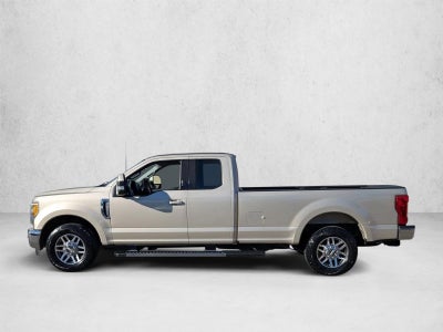 2017 Ford Super Duty F-250 SRW Lariat 2WD SuperCab 6.75' Box