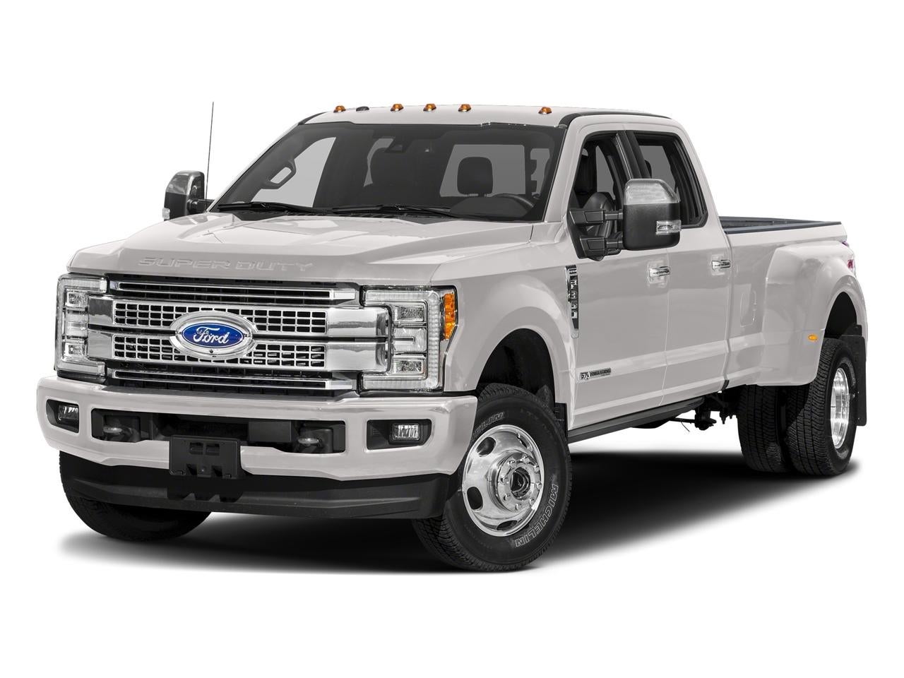 2018 Ford Super Duty F-350 DRW Platinum 4WD Crew Cab 8' Box