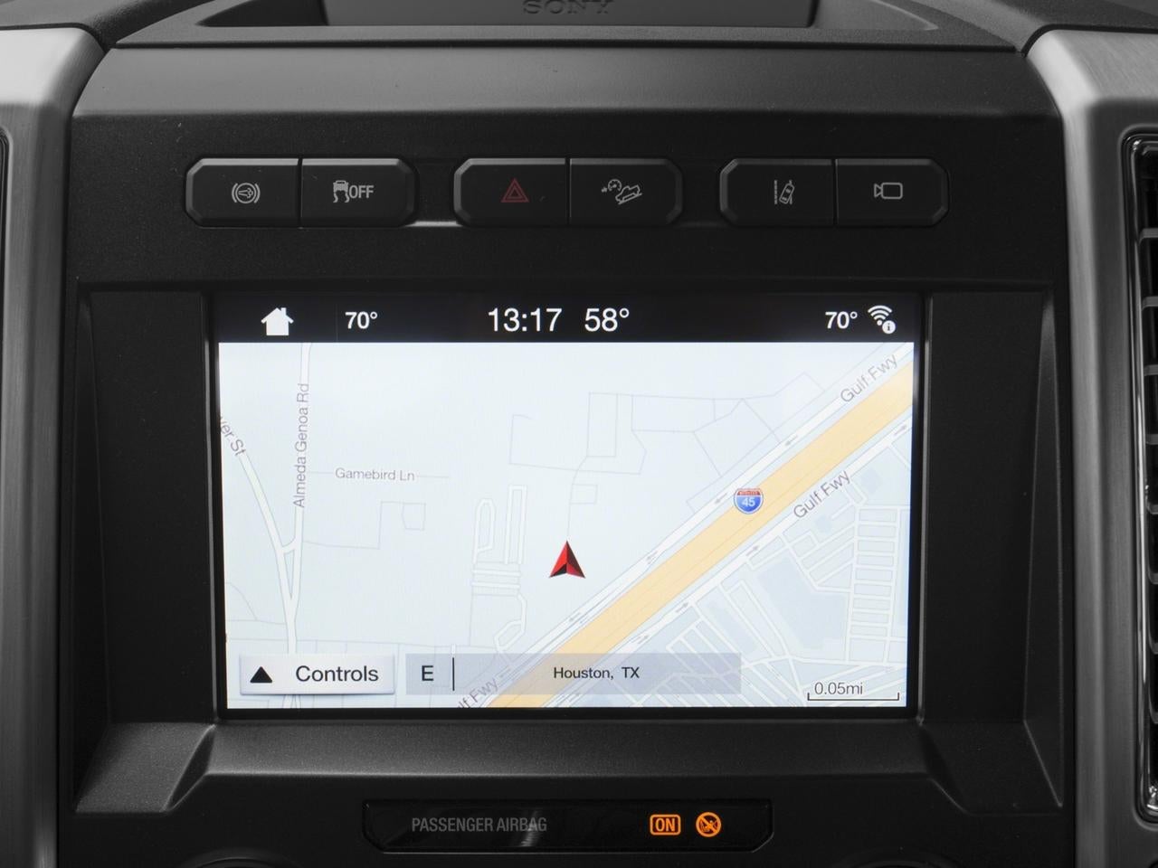 2018 Ford Super Duty F-350 DRW Platinum 4WD Crew Cab 8' Box