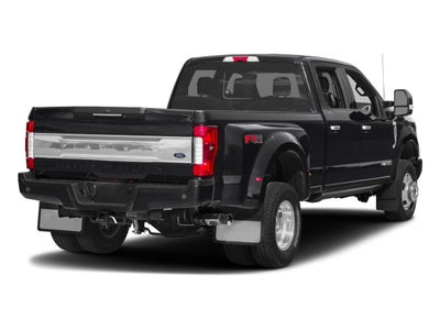 2018 Ford Super Duty F-350 DRW Platinum 4WD Crew Cab 8' Box