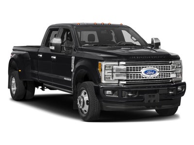 2018 Ford Super Duty F-350 DRW Platinum 4WD Crew Cab 8' Box
