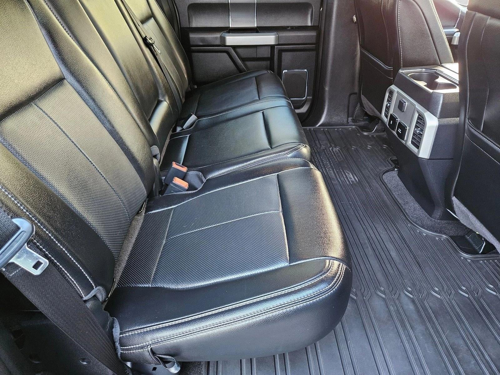 2020 Ford F-150 LARIAT 4WD SuperCrew 5.5' Box