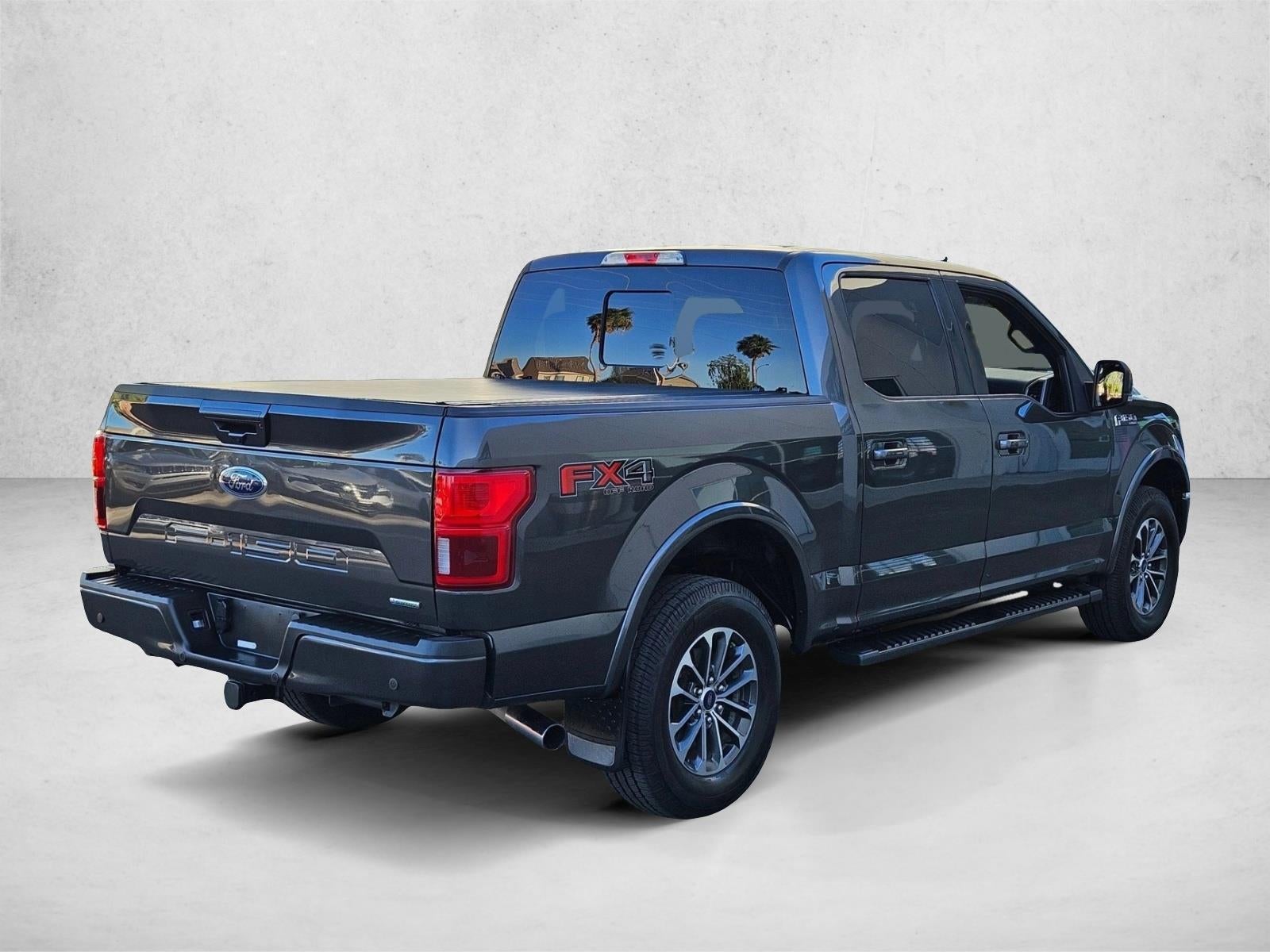 2020 Ford F-150 LARIAT 4WD SuperCrew 5.5' Box