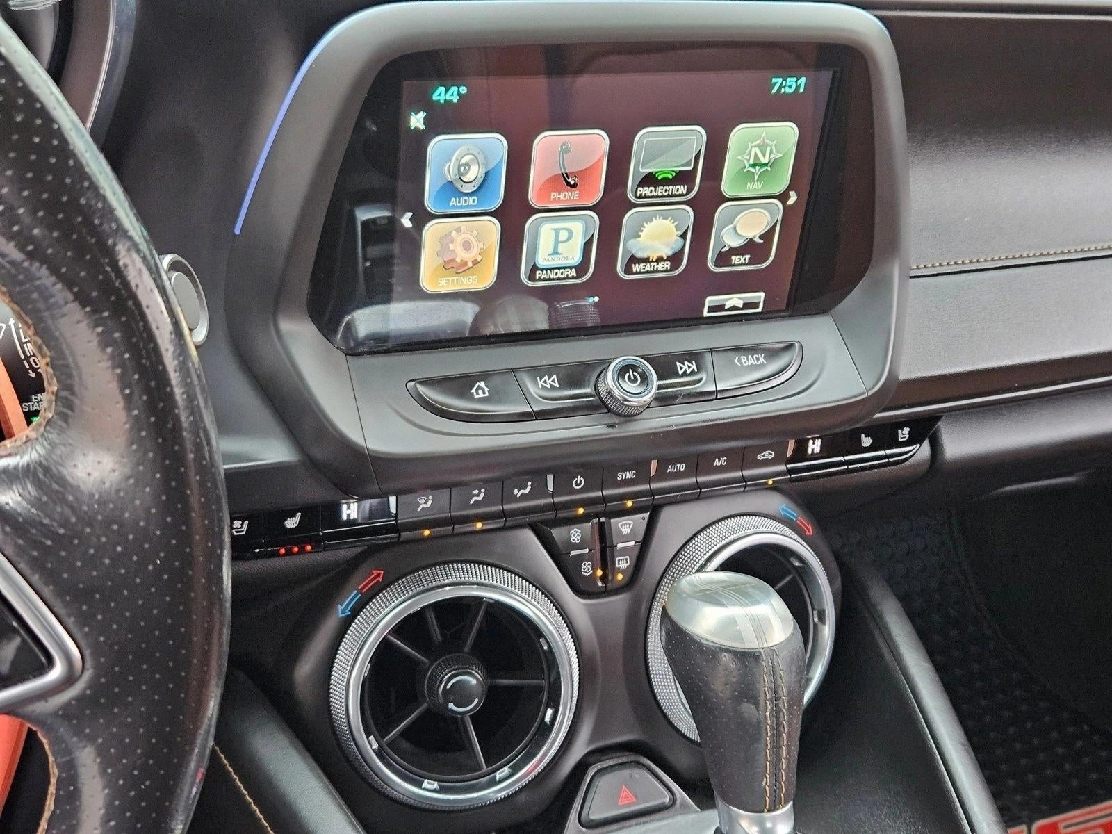 2016 Chevrolet Camaro 2dr Coupe 2SS