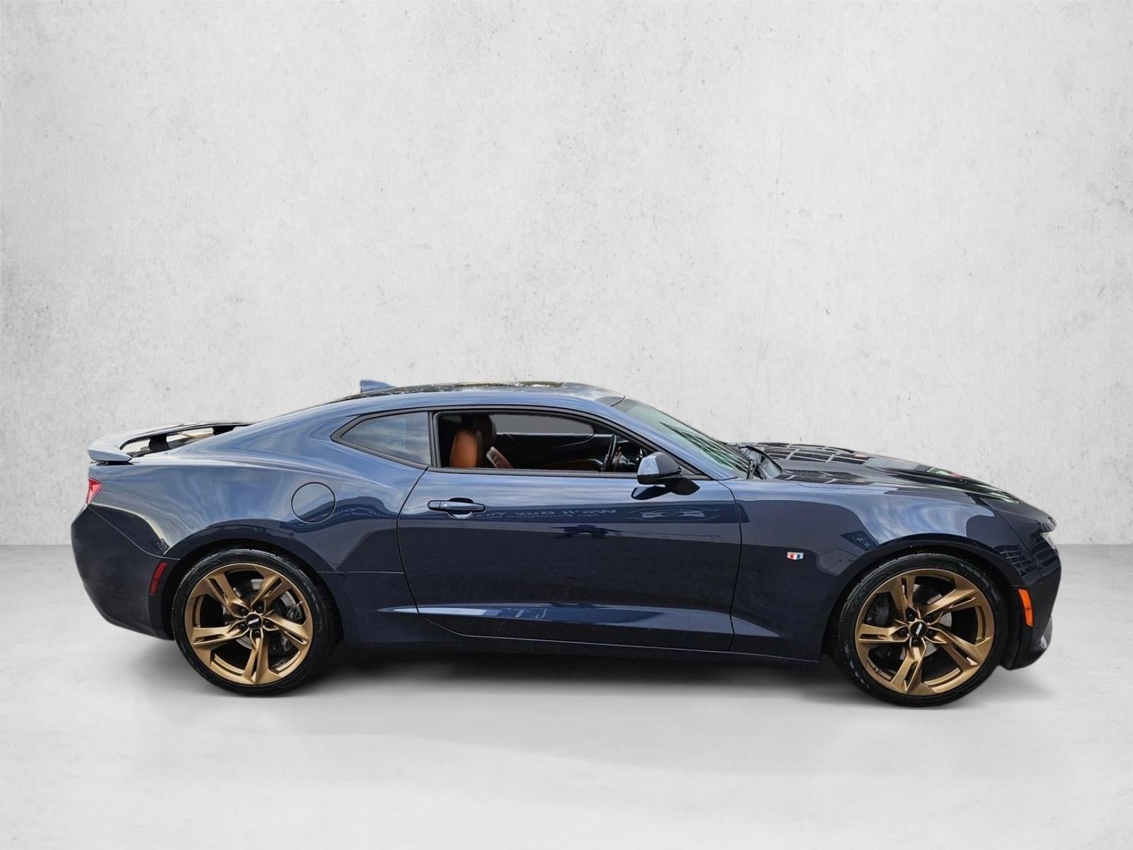 2016 Chevrolet Camaro 2dr Coupe 2SS